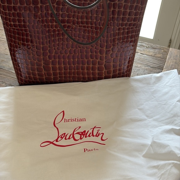 Christian Louboutin Cabata tote on brown “croc” - Picture 7 of 8